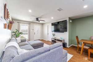 802 W 19th St (9)