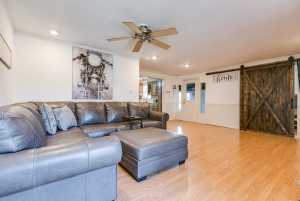 322 S Madison St (11)