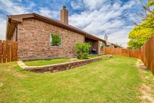 5922 Tarin St (25)