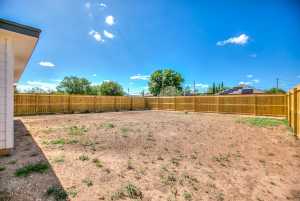 702 W Ave Z (34)