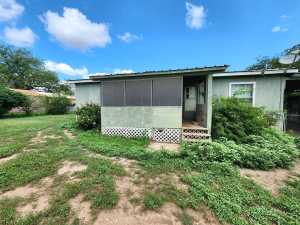 111 W Duncan Ave (15)