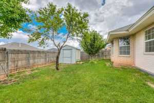 4929 Royal Oak Dr (26)