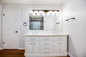 5829 Davenport Dr (25)