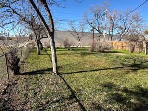 2540 W Harris Ave (19)