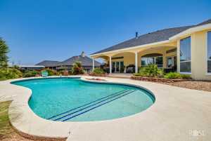 1113 Ashford Dr (28)