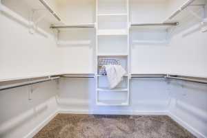 706 W Ave Z (29)