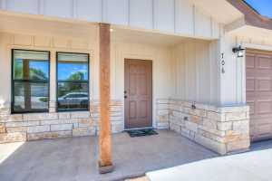 706 W Ave Z (5)