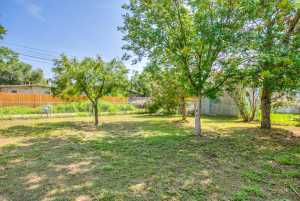 1140 E 24th St (26)