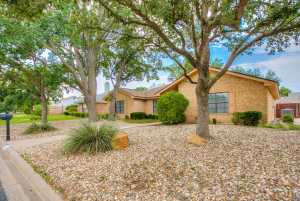 3218 Cedarhill Dr (2)
