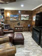 604 McCarver Dr (52)