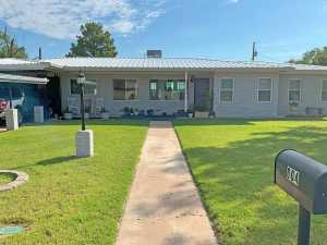 604 McCarver Dr (28)