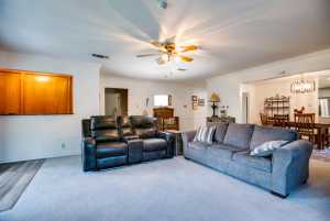 2009 Pebble Beach Court (17)