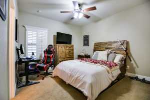 1009 Ashford Dr (28)