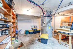 205 Broadway St (27)