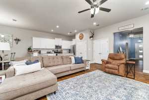 5925 Tarin St (11)