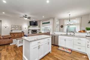 5925 Tarin St (14)