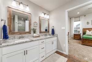 5925 Tarin St (18)