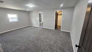 2514 S Hill St (6)