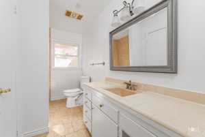 2709 Oxford Ave (18)