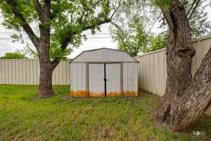 2709 Oxford Ave (26)