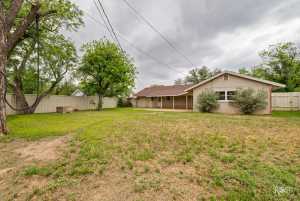 2709 Oxford Ave (27)