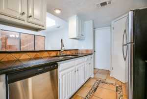 1602 Wyoming Ave (18)