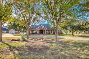 1515 Barbara Ave (2)