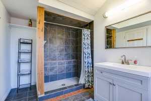 2312 Live Oak Dr (28)