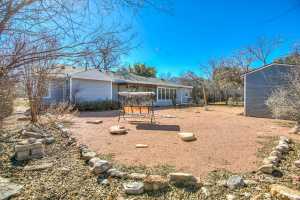 2312 Live Oak Dr (35)