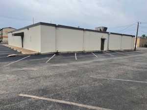 1702 W Ave N (4)