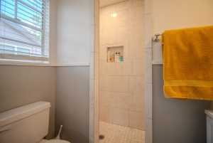 1817 St Mary St (13)