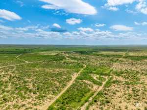 7502 County Rd 410 (58)