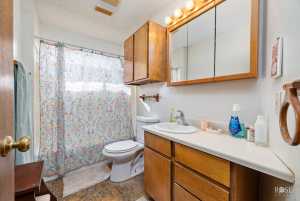 7502 County Rd 410 (29)