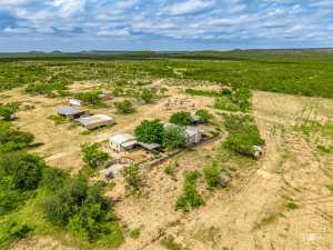 7502 County Rd 410 (75)