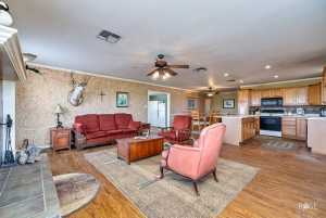 7502 County Rd 410 (4)