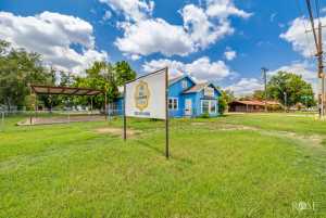 1823 Freeland Ave (3)