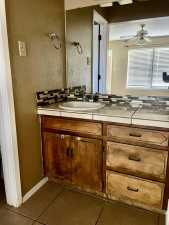 1810 Parkview Dr (9)