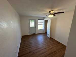 2110 Glenwood Dr (15)