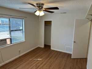 2110 Glenwood Dr (22)