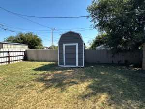 2110 Glenwood Dr (25)