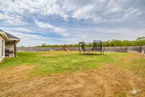 4541 Old Stone Rd (36)