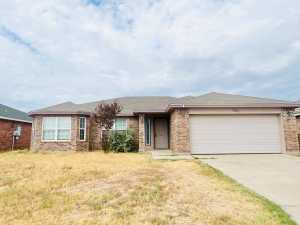 1217 Hugo Lane