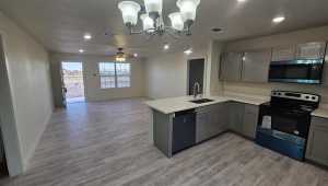 1718 La Follette St (11)