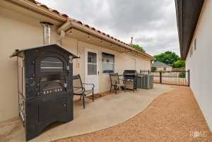 2105 Valleyview Dr (18)