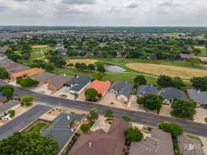 2105 Valleyview Dr (51)
