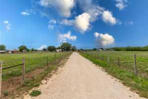 5425 Grape Creek Rd (10)