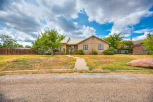206 Willow Pond St (2)