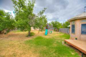 206 Willow Pond St (31)