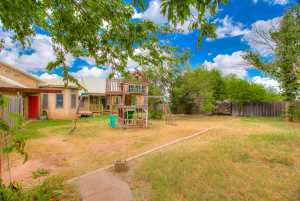 206 Willow Pond St (35)