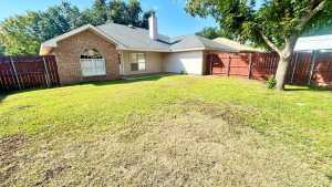 3218 Maplewood Dr (18)